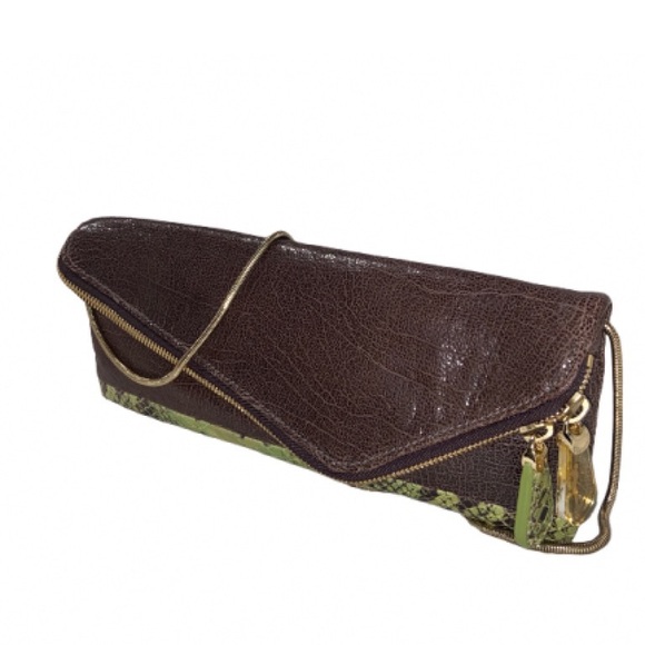 Henri Bendel Dark Brown Clutch with Gold Zipper - Picture 2 of 8